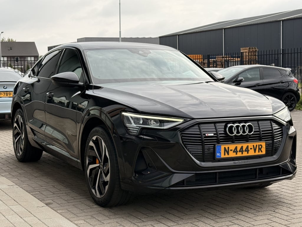 Audi E-tron sportback 55 quattro s edition 95 kwh | s-line | achteruitcamer