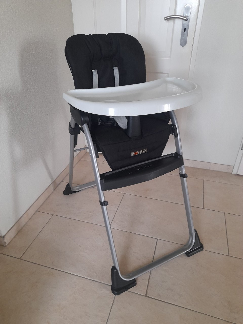 Koelstra kinderstoel (in goede nette staat )verstelbaar!