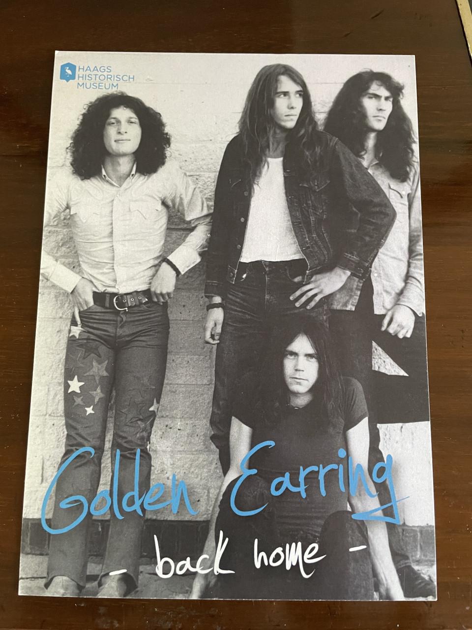 Golden Earring boek inclusief postzegels en 2 drumstokken Cesar