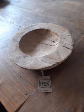 Schaal van hout geen koeriersdiensten