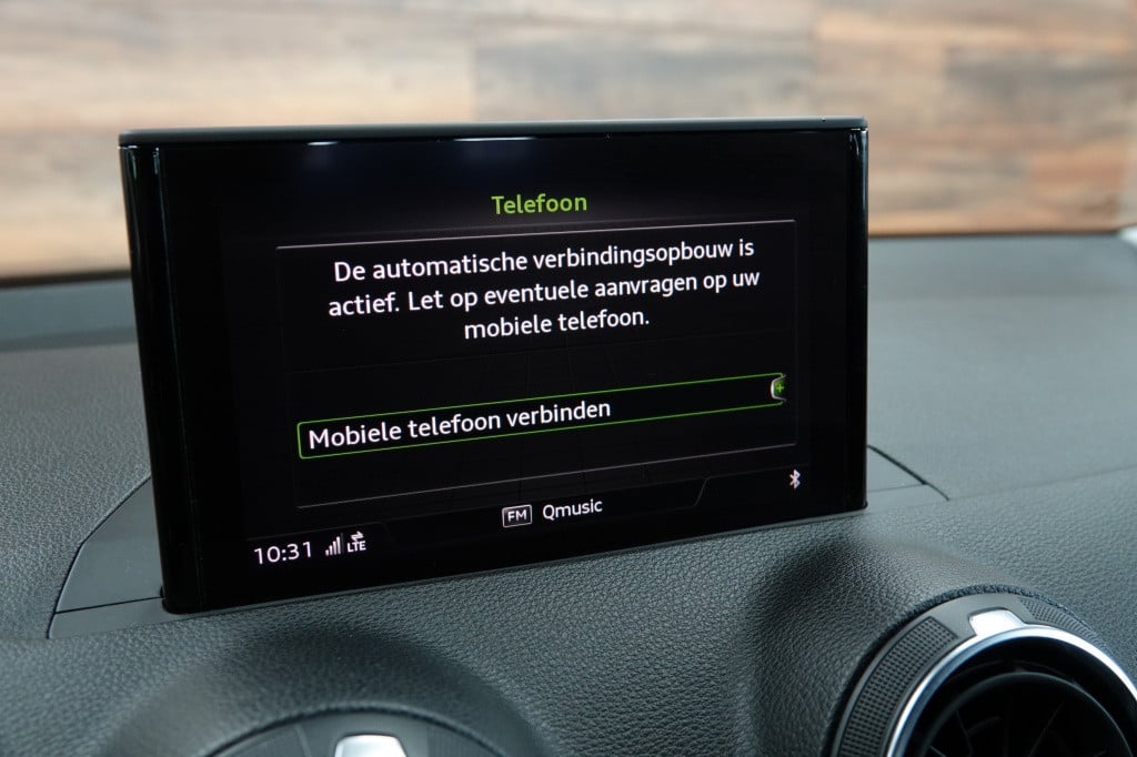 Audi Q2 1.0 tfsi | led | pdc | carplay |
