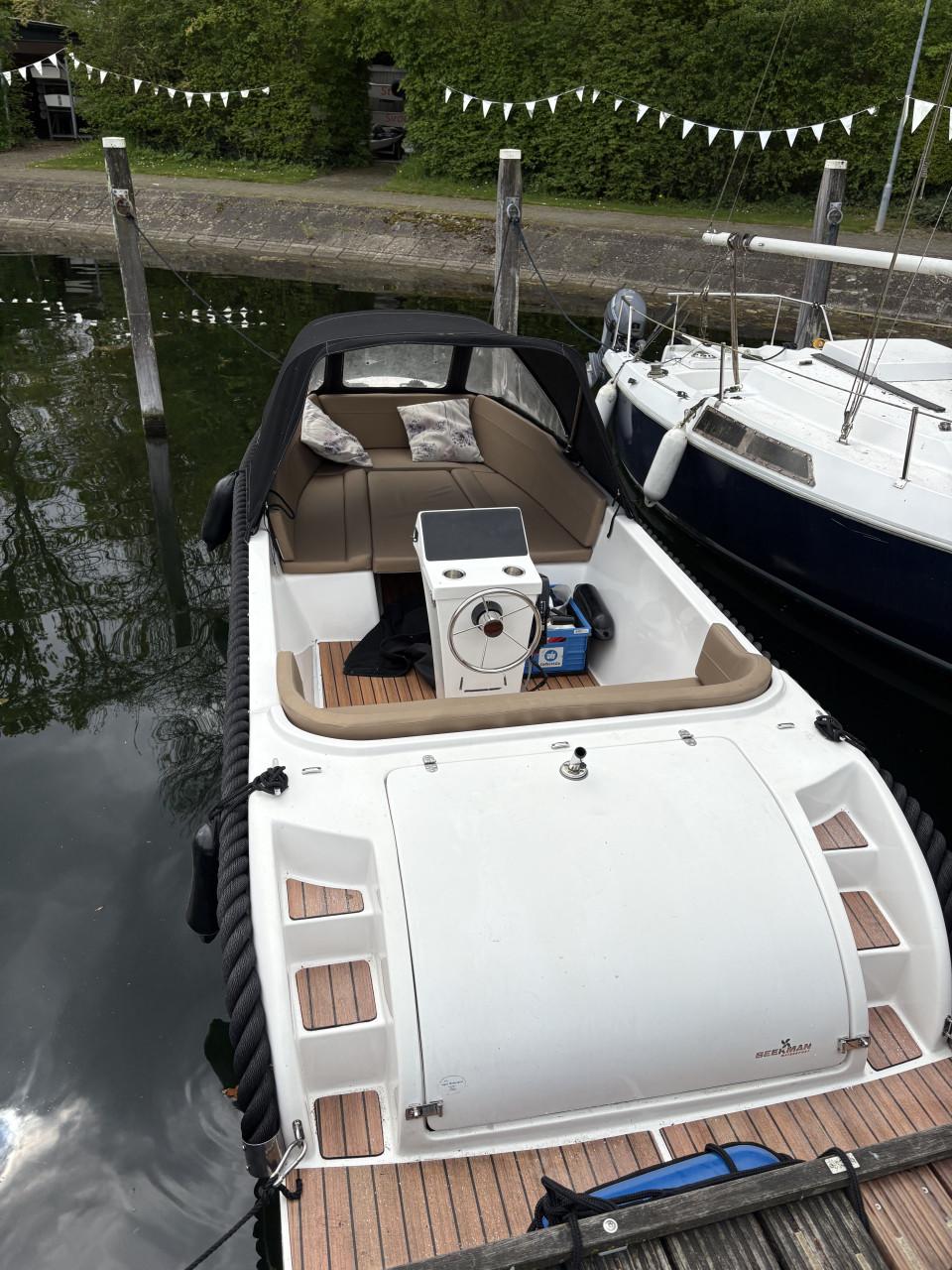 Mooie sloep - vaarklaar - inclusief trailer