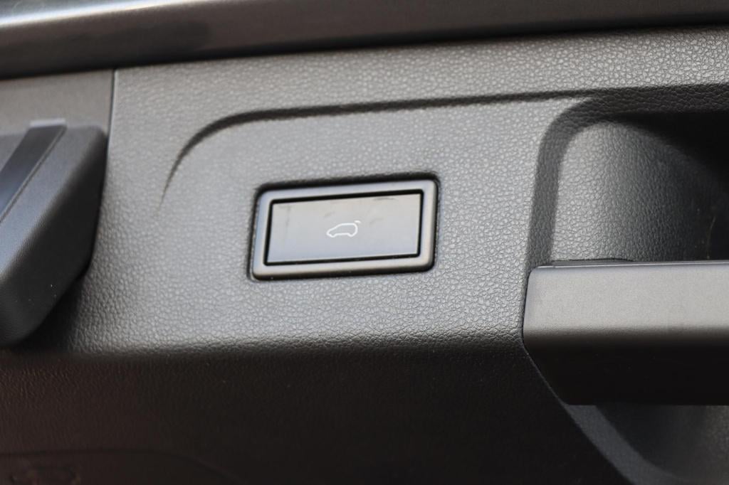 Volkswagen Touran 1.4 tsi comfortline