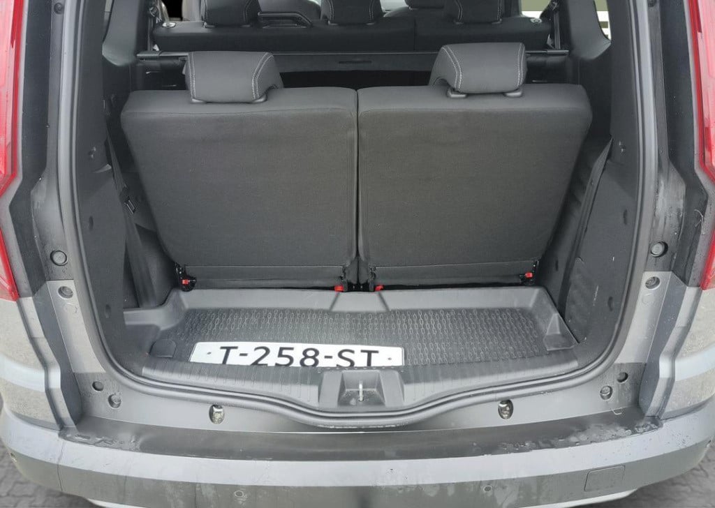 Dacia Jogger 1.6 hybrid 140 extreme 7p.