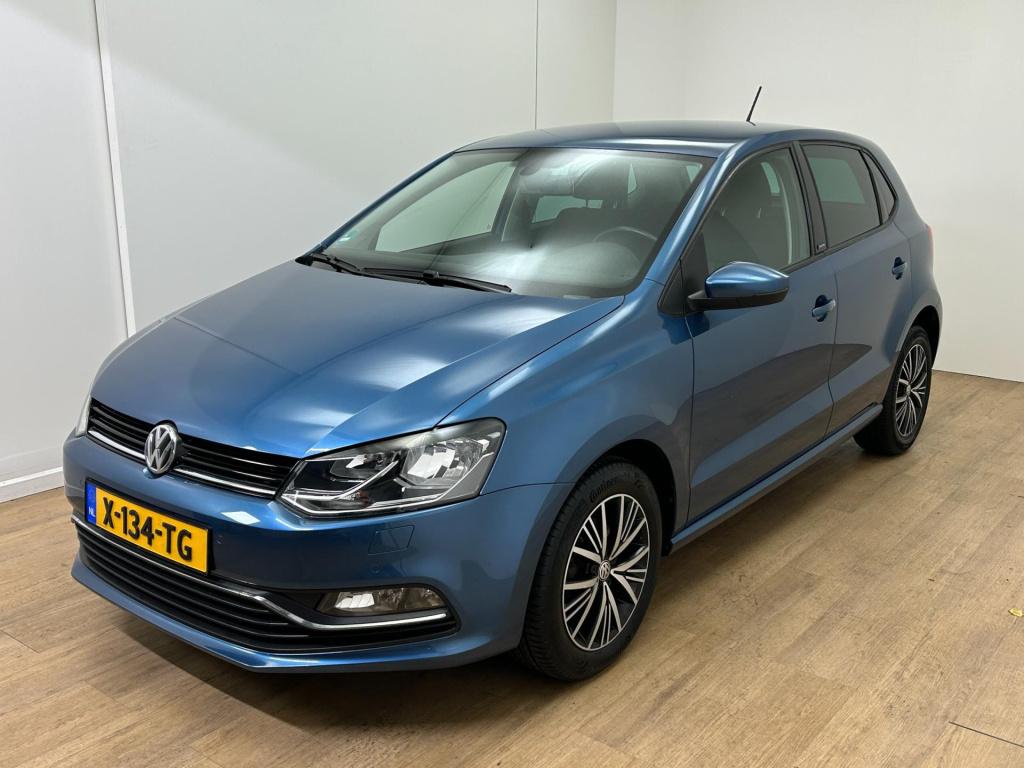 Volkswagen Polo occasion 1.0 comfortline connected series | blauw | airco |