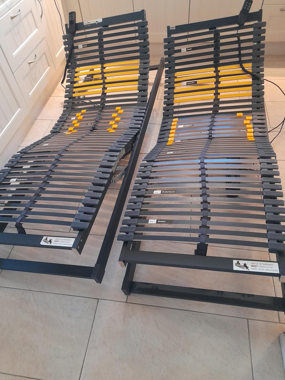 2 x 70 x 200 BOSSFLEX 600 Elektrisch verstelbare lattenbodems (i.g.st.)