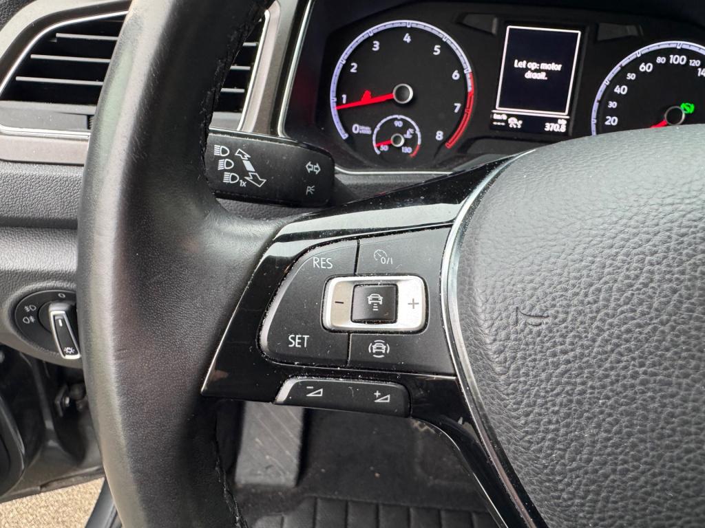 Volkswagen T-roc 1.5 tsi style business automaat , afneembare trekhaak , ap