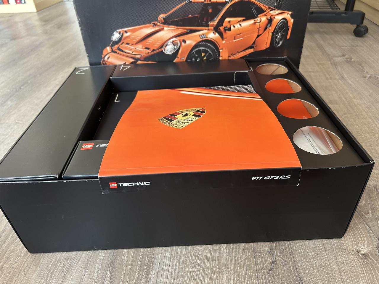 Lego Technic Supercar 42056 – Porsche 911 GT3 RS