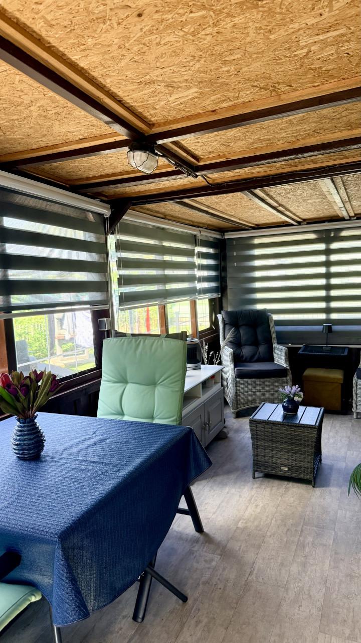 Zeer complete   stacaravan  incl staanplaats op camping in Scherpenisse