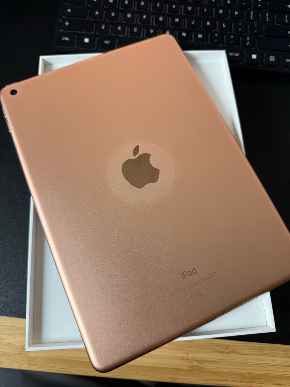 Ipad 1893 32gb goud