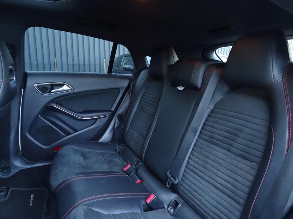 Mercedes-Benz Cla shooting brake 180 orangeart edition amg pakket