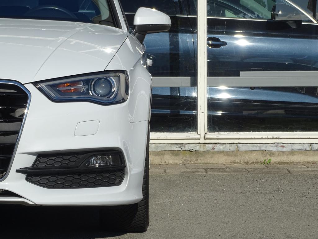 Audi A3 limousine 1.4 tfsi cod attraction pro line plus s-line automaat