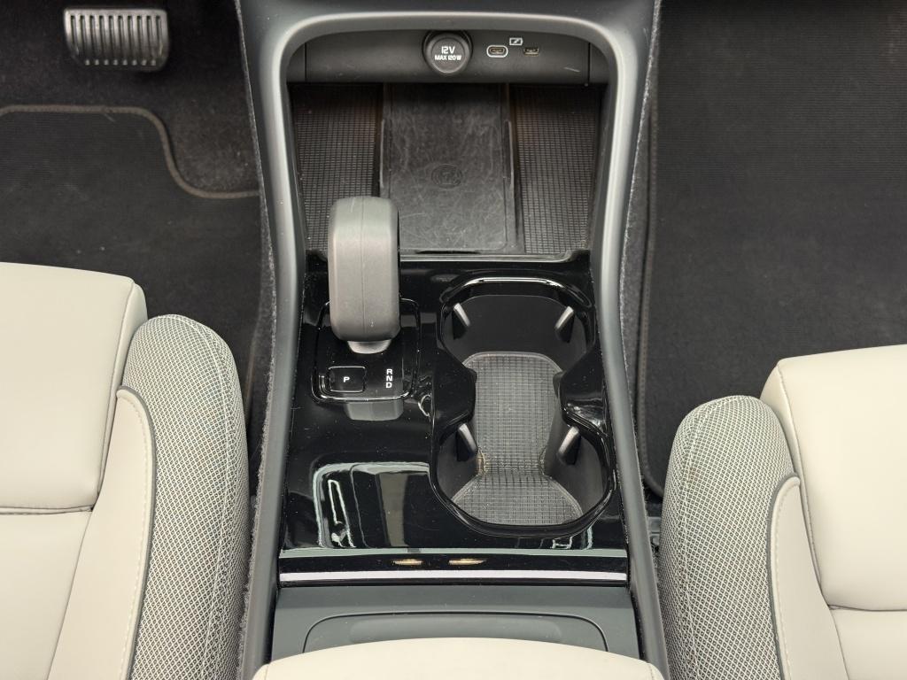 Volvo Ex40 single extended range ultra 82 kwh/252pk| full options !!