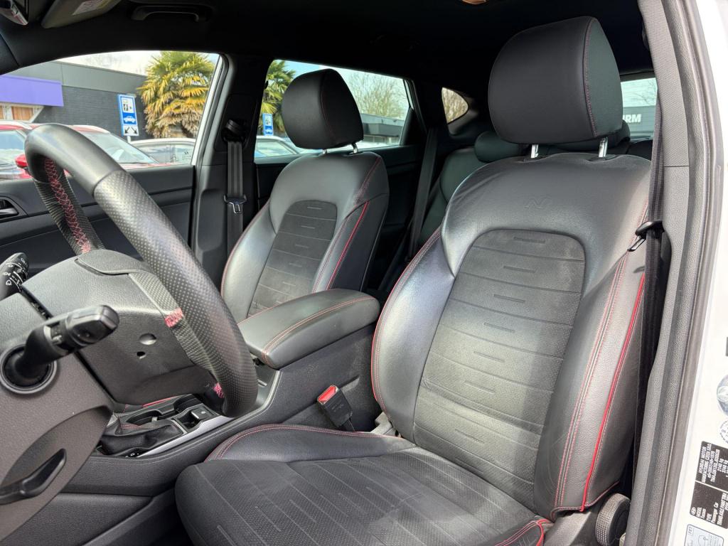 Hyundai Tucson 1.6 t-gdi n-line automaat, trekhaak nl-auto!