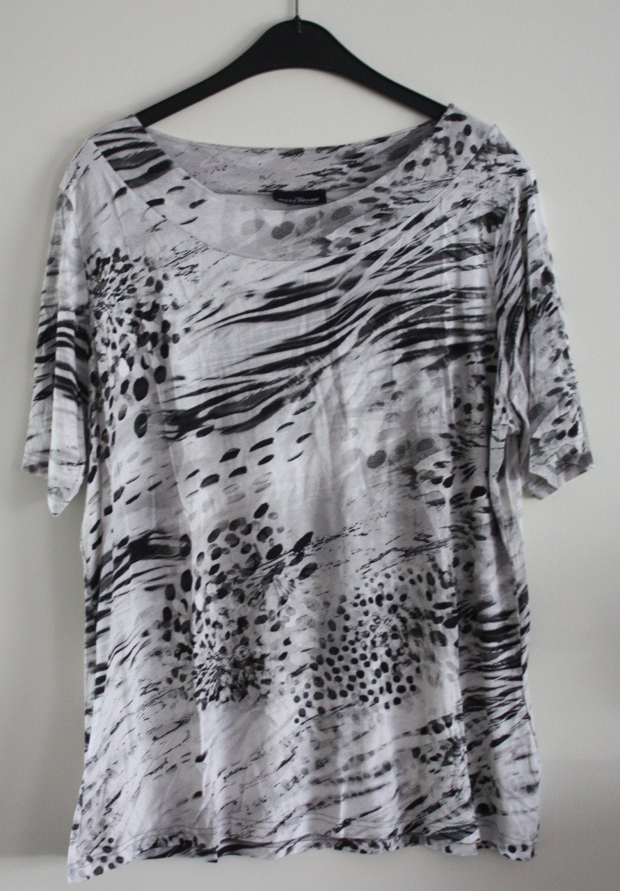 Shirt grijs wit maat 48