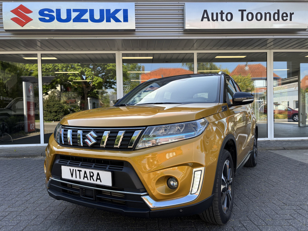 Suzuki Vitara 1.4 boosterjet style smart hybrid