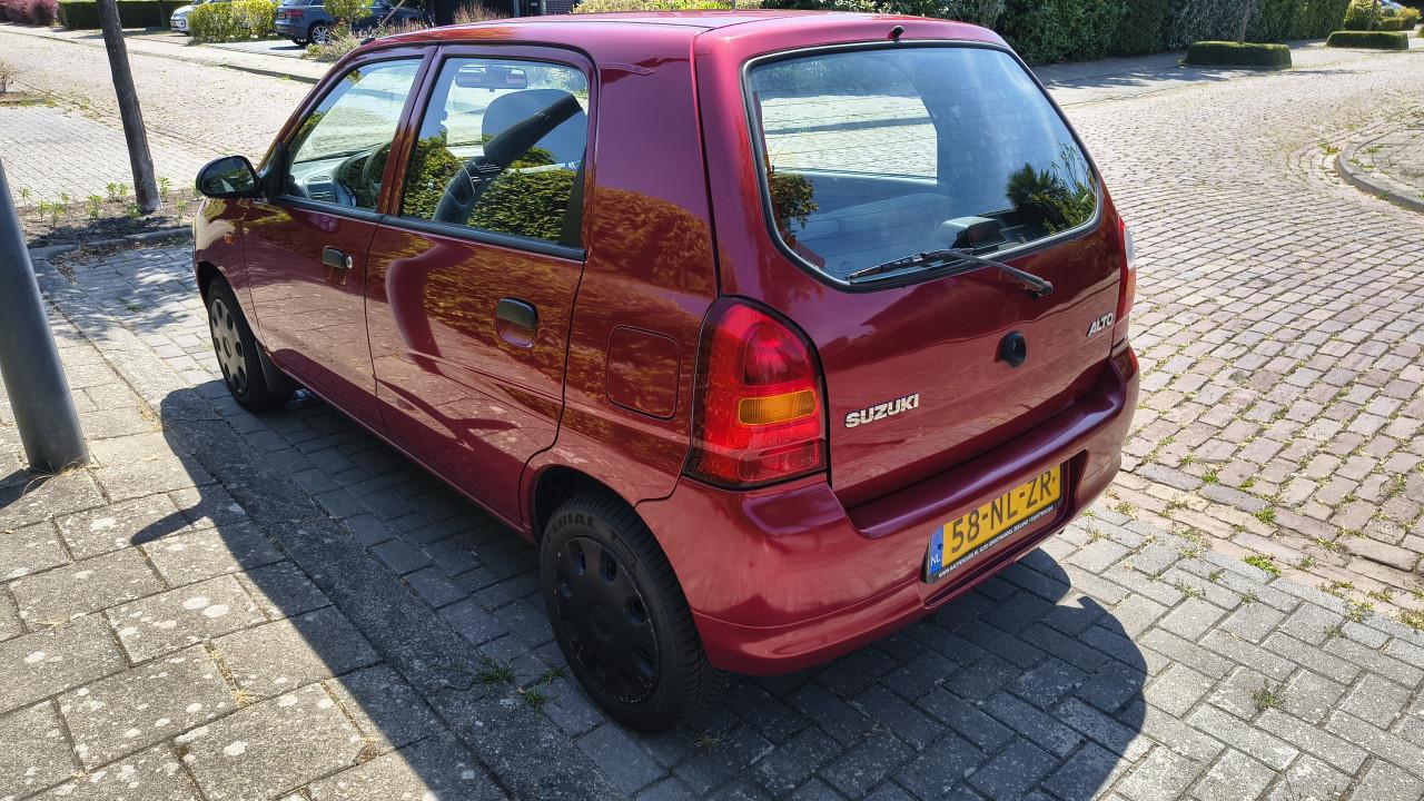 Suzuki Alto 1.1 GLS automaat 2003 (export of onderdelen)