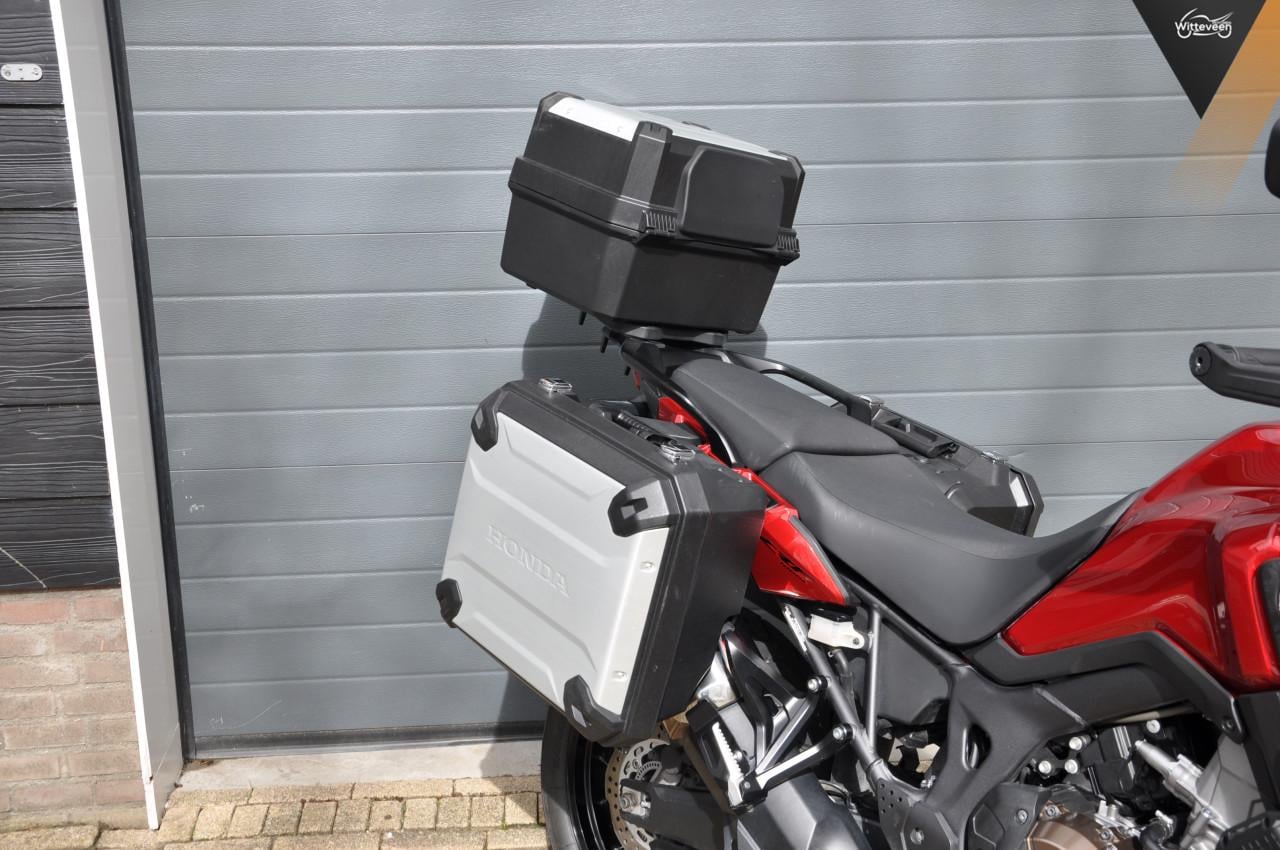 Honda CRF 1000L Africa Twin DCT ABS Zeer compleet, eerste eigenaar