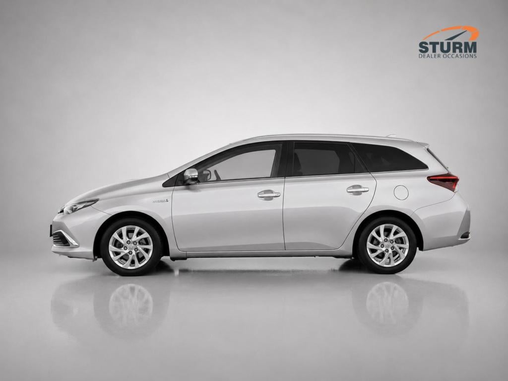 Toyota Auris 1.8 hybrid executive nl-auto!