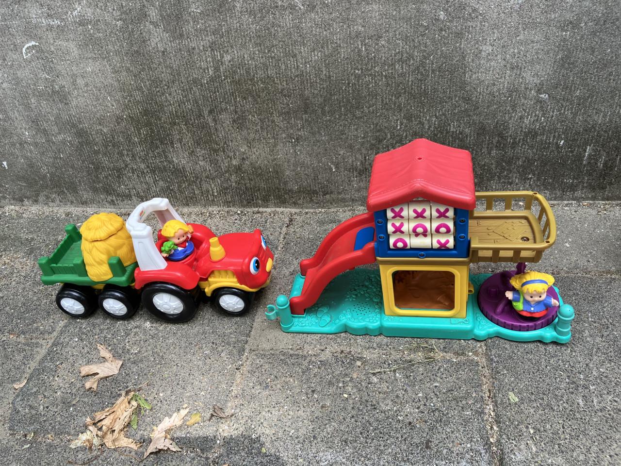 Heel veel Fisher Price Little People speelgoed