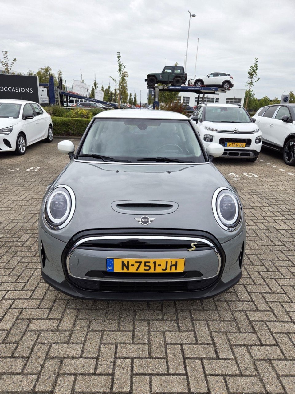 Mini Electric mini business edition 33 kwh | apple carplay & android auto |