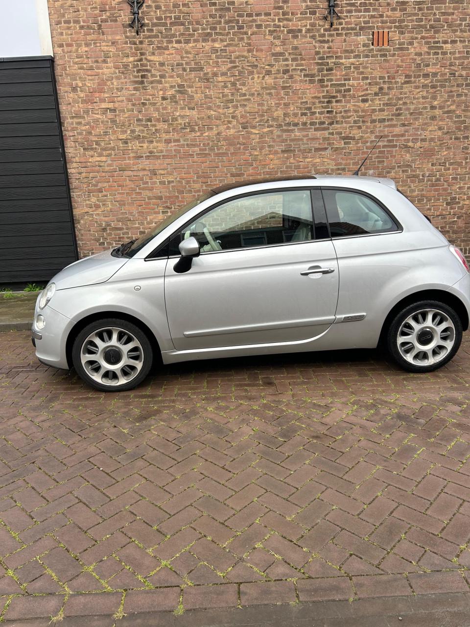 Fiat 500 1.2 Lounge - Automaat