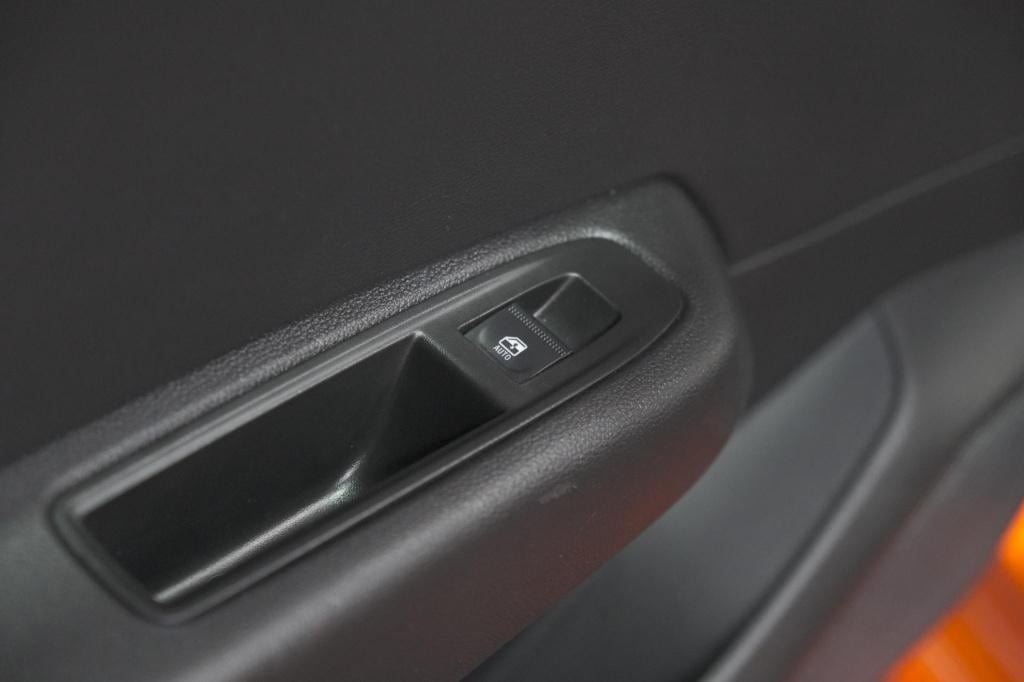 Renault Clio 1.6 e-tech full hybrid 145 evolution | apple carplay | parkeer