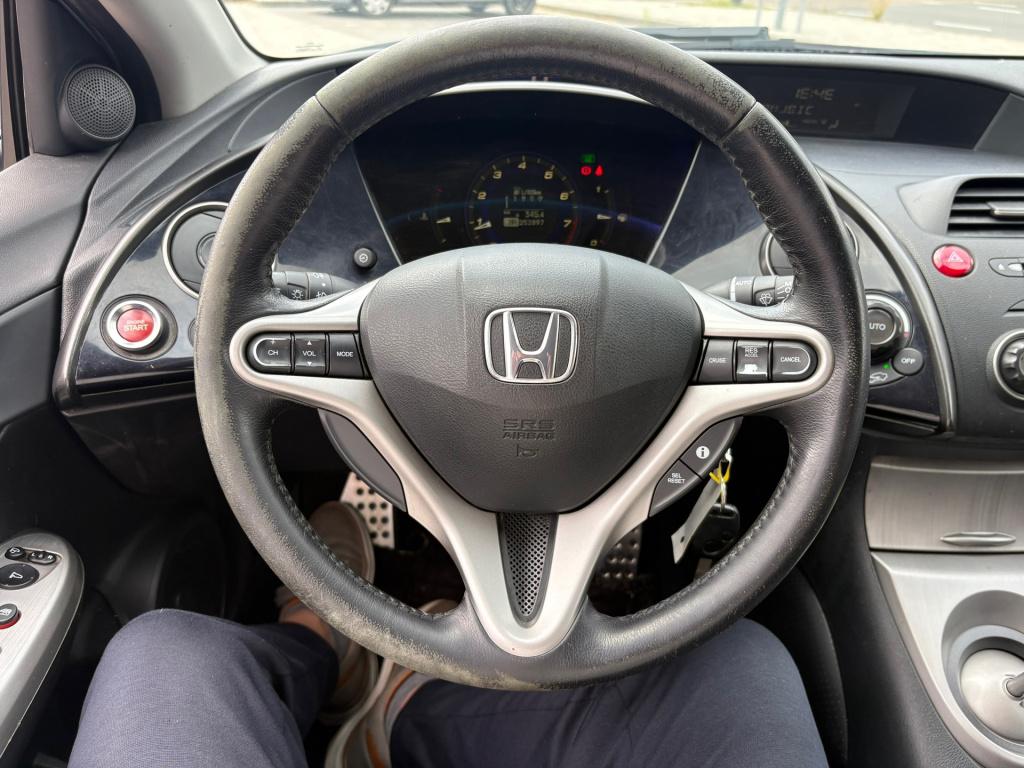 Honda Civic 1.8 sport