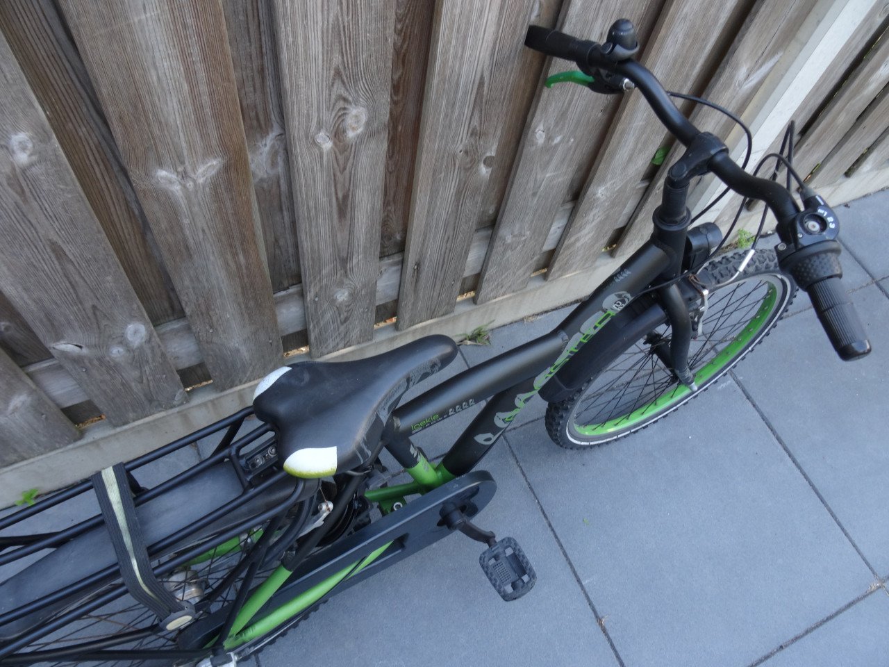 Loekie Booster 22 inch jongensfiets 3 versnellingen