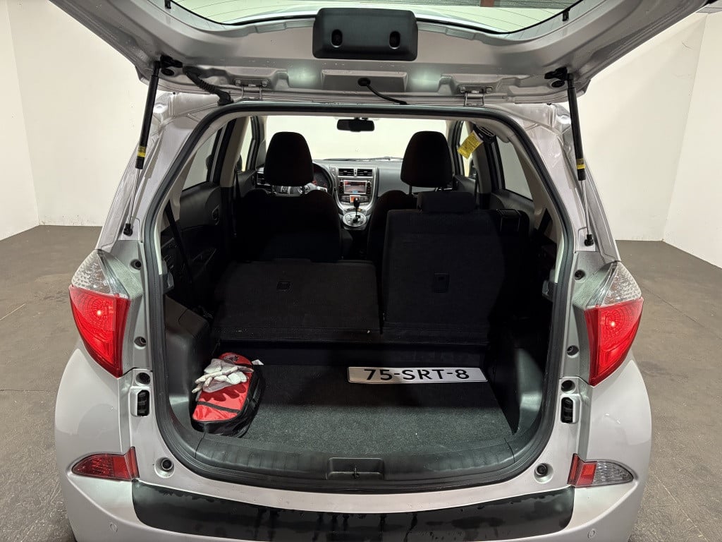 Toyota Verso-s 1.3 vvt-i dynamic
