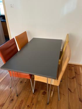 Eettafel met 4 stoelen