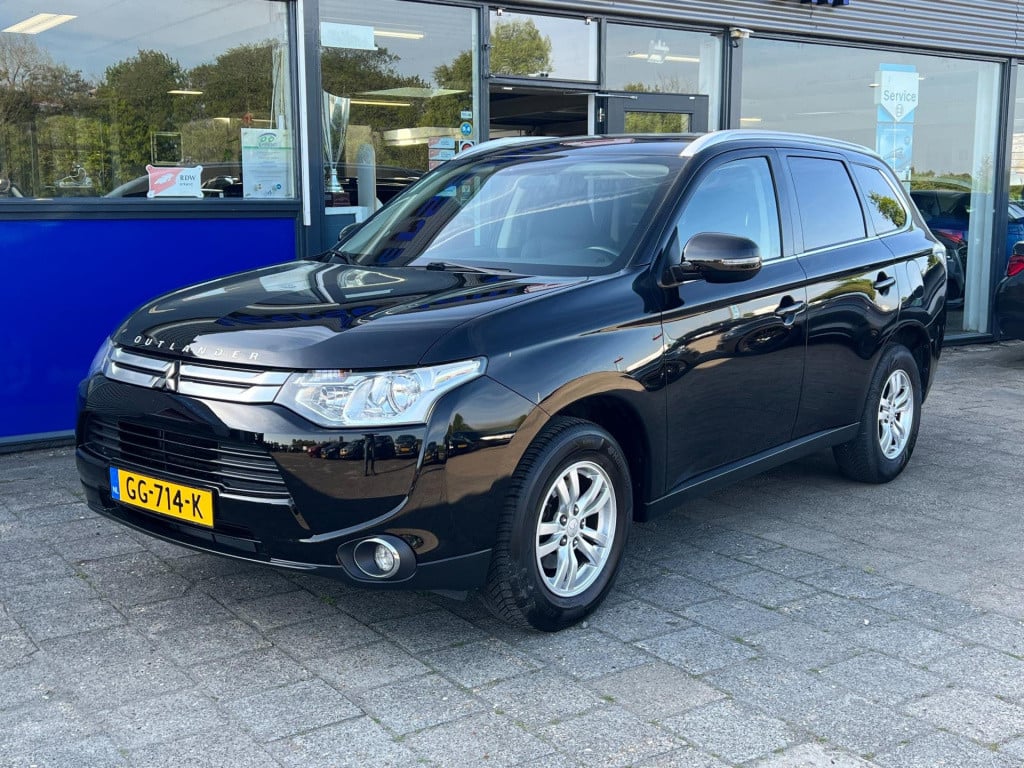 Mitsubishi Outlander 2.0 business edition 7 persoons