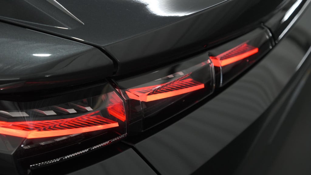 Peugeot 408 puretech gt 130 eat8 | camera | elektrisch bedienbare achterkle
