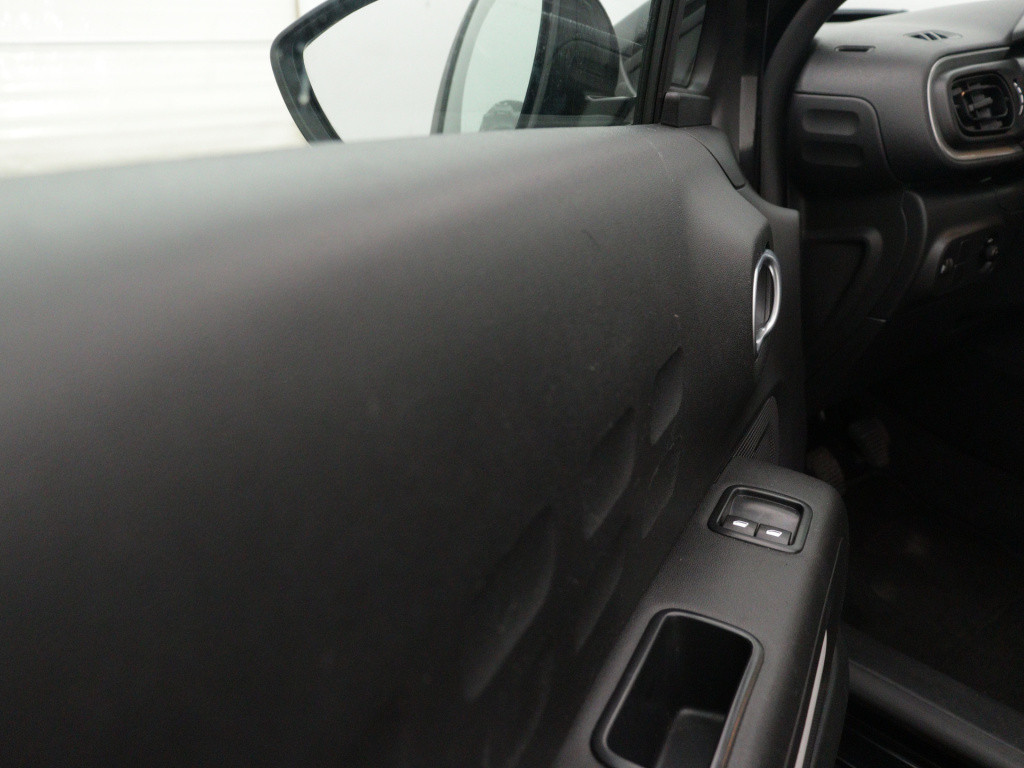 Citroen C3 82 pk feel | rijklaar | parkeersensoren achter | apple carplay /