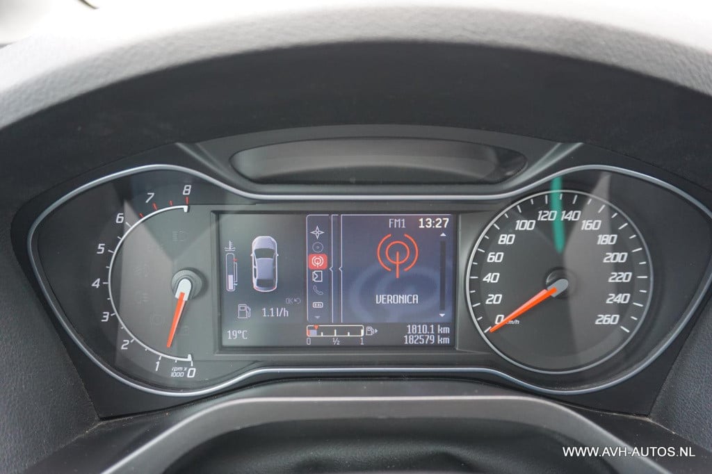 Ford S-Max 1.6 ecoboost titanium 7 persoons!!