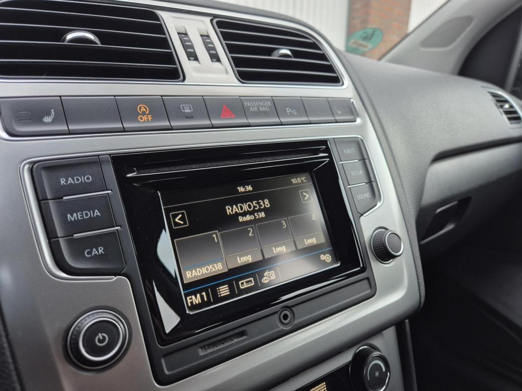 Volkswagen Polo 1.2 tsi highline / 1e eigenaar / 5-deurs / cruisecontrol / 