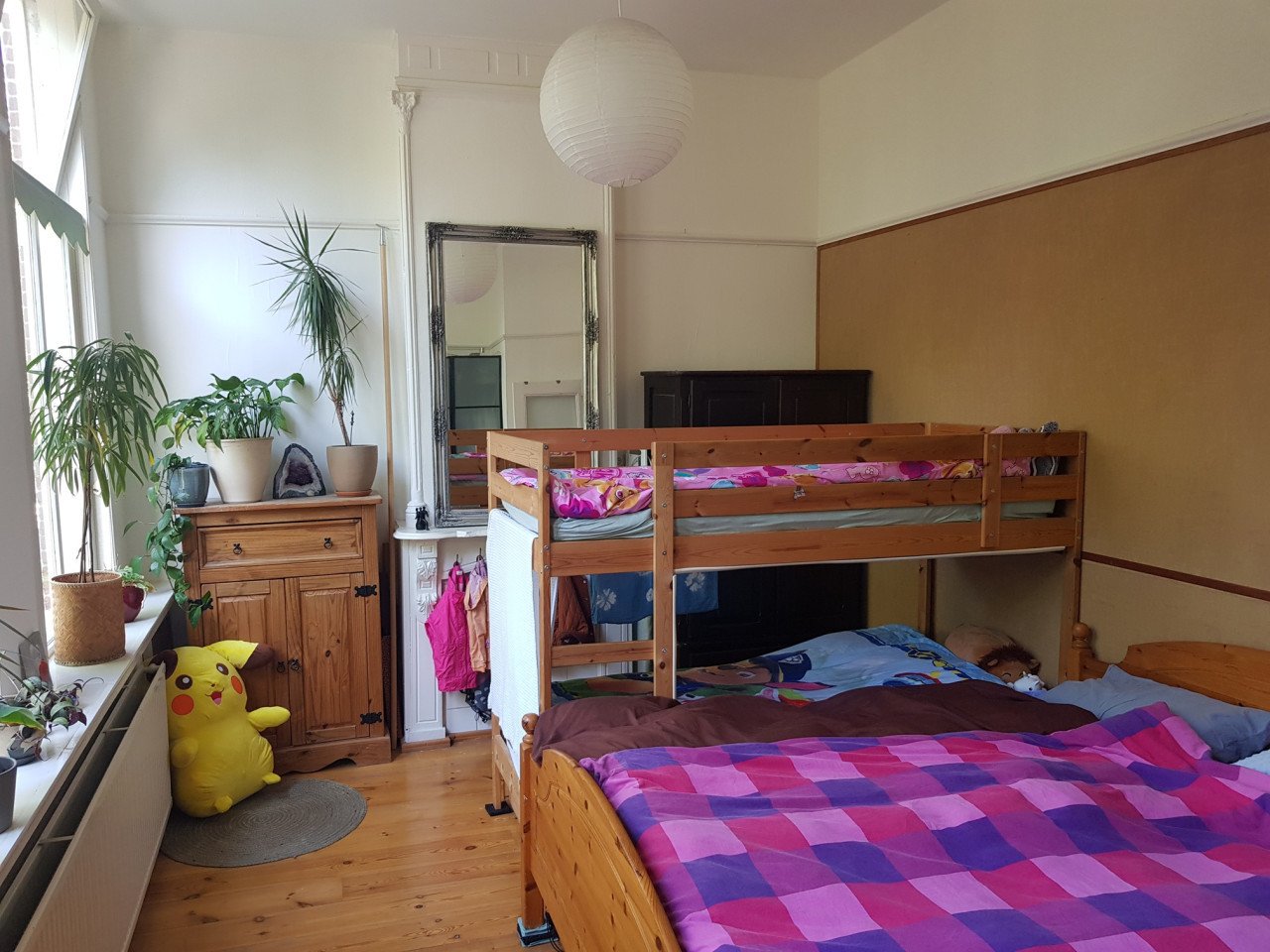 Te huur – Riante bovenwoning in statig herenhuis, Palingstraat, Vlissingen