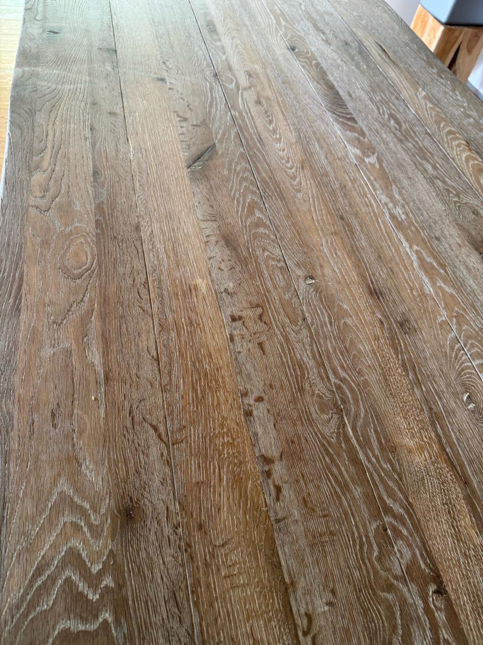 Robuuste eetkamertafel