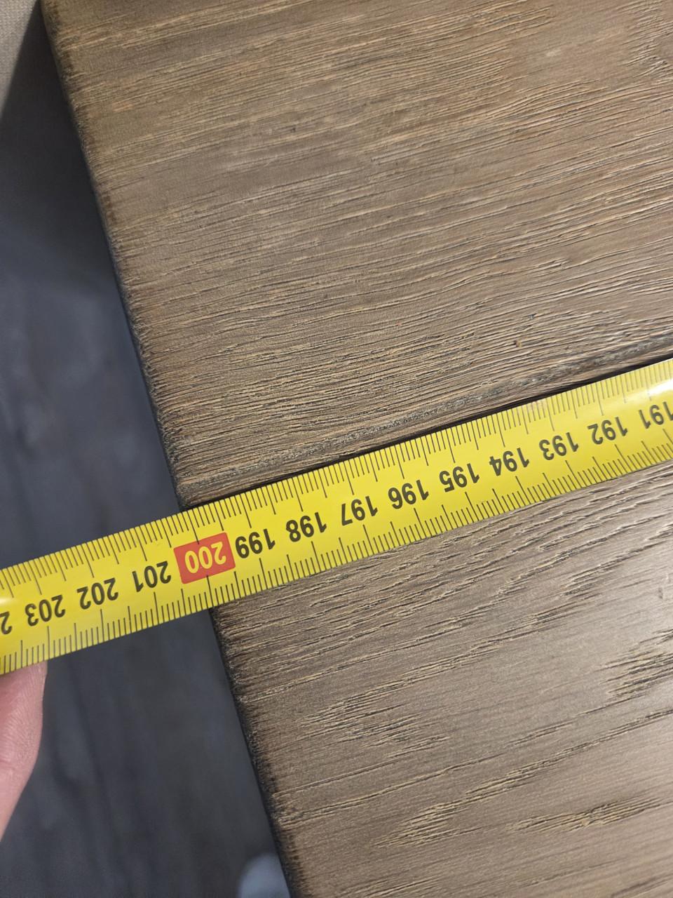 Eiken Eettafel Grijs/bruin.