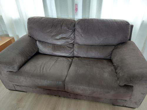 GRATIS: Nette 3-zits en 2-zits bankstel