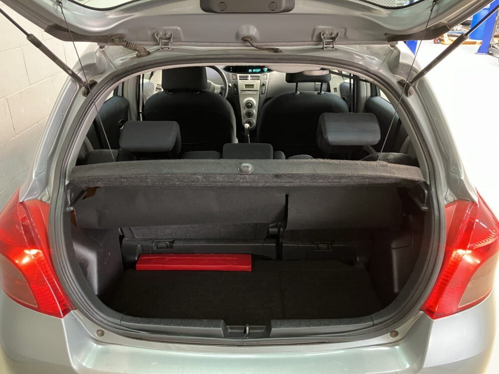 Toyota Yaris 1.3 VVTi Sol