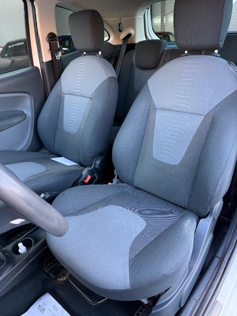 Ford KA 1.2 titanium - airco - 1e eigenaar
