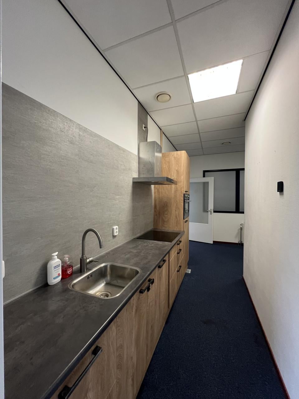 90m2 kantoor/bedrijfsruimte in Goes