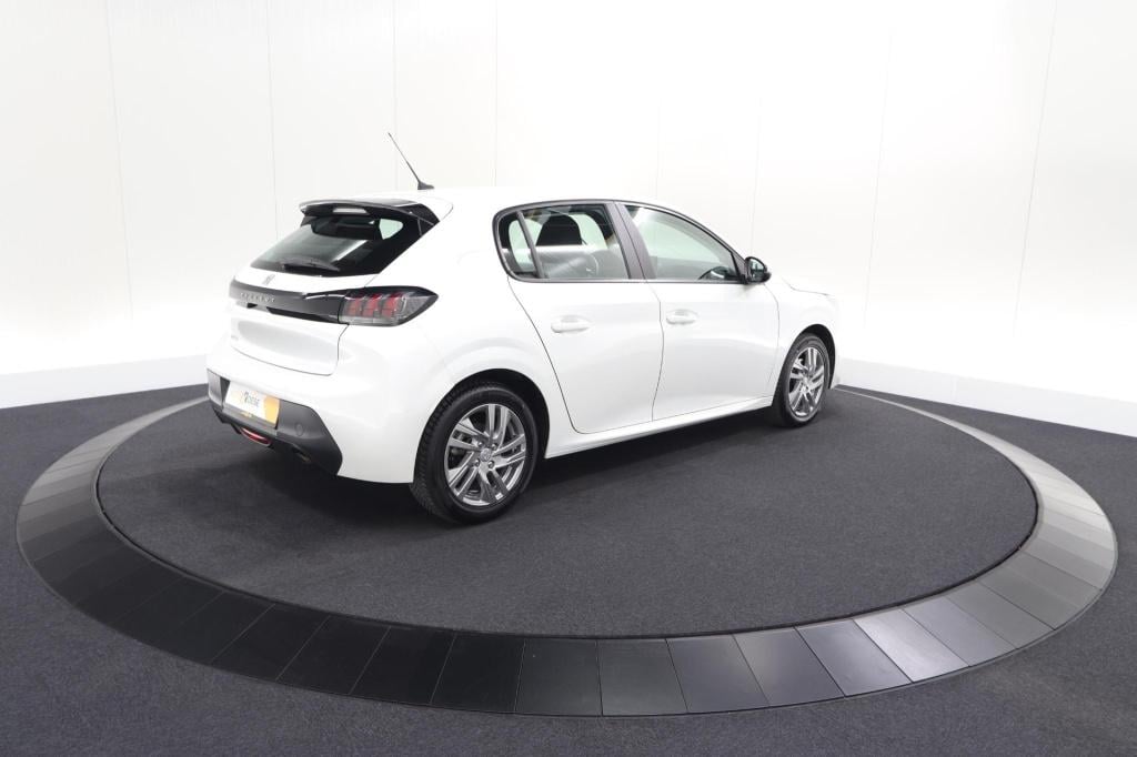 Peugeot 208 puretech 100 blue lease allure | navigatie | apple carplay | st