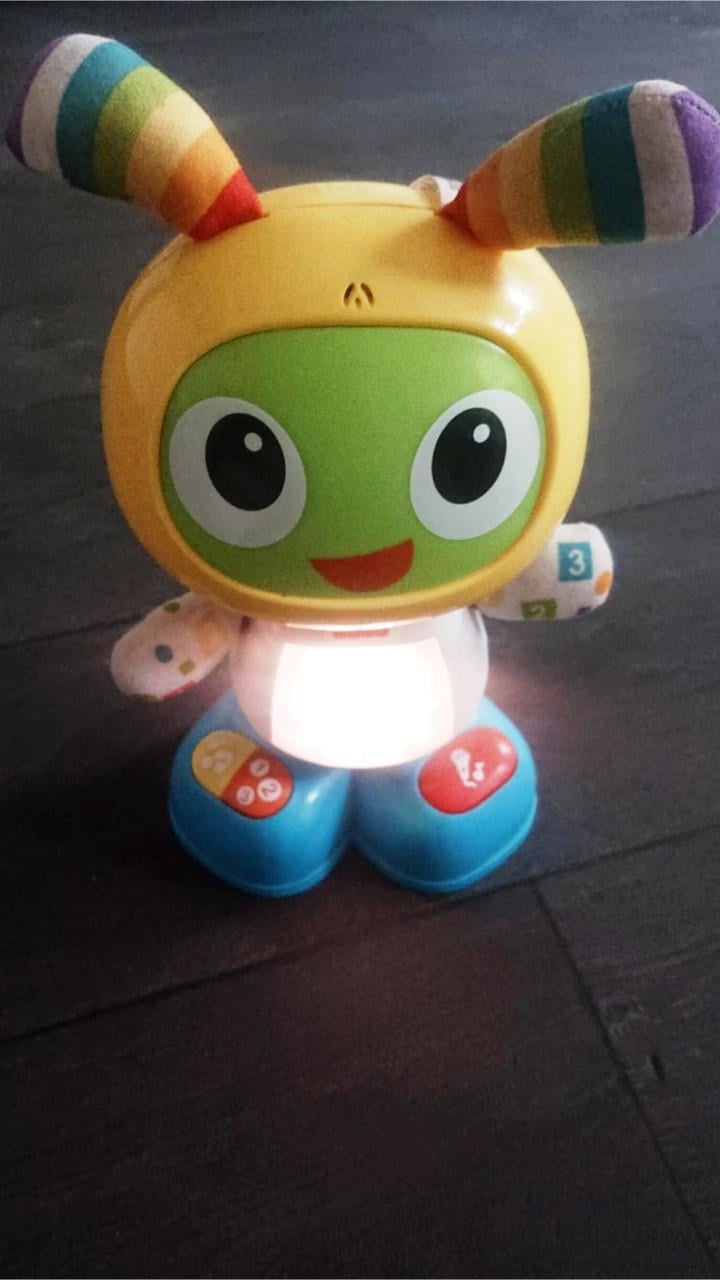 Fisher Price Beatbo dansende robot (geluid+licht)