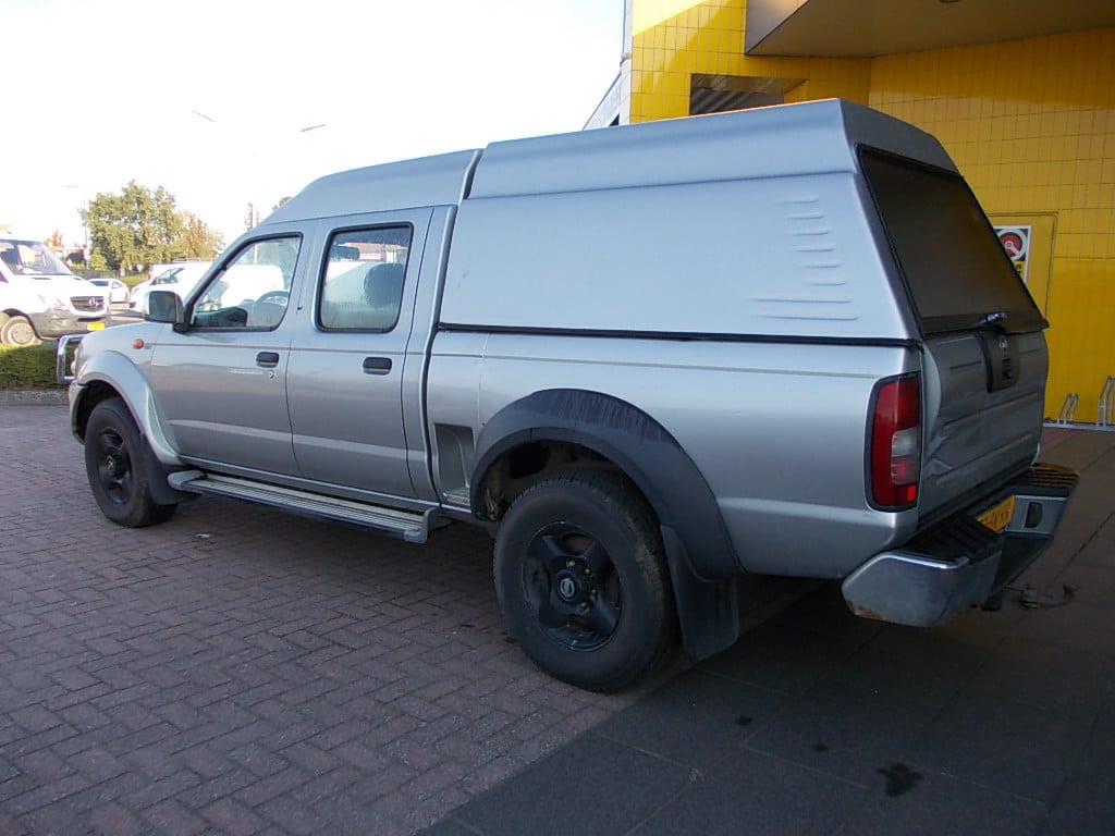 Nissan King-cab pick up (d22) 4x4 dc 5-pers. (navara) lees tekst!!