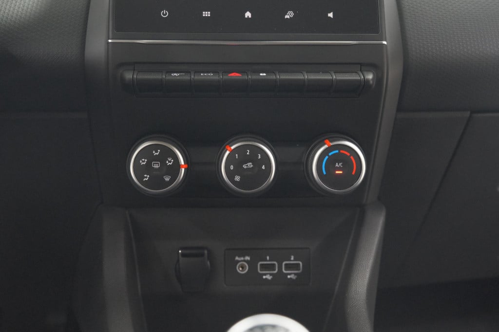 Renault Clio tce 90 equilibre | parkeersensoren | apple carplay | cruise co