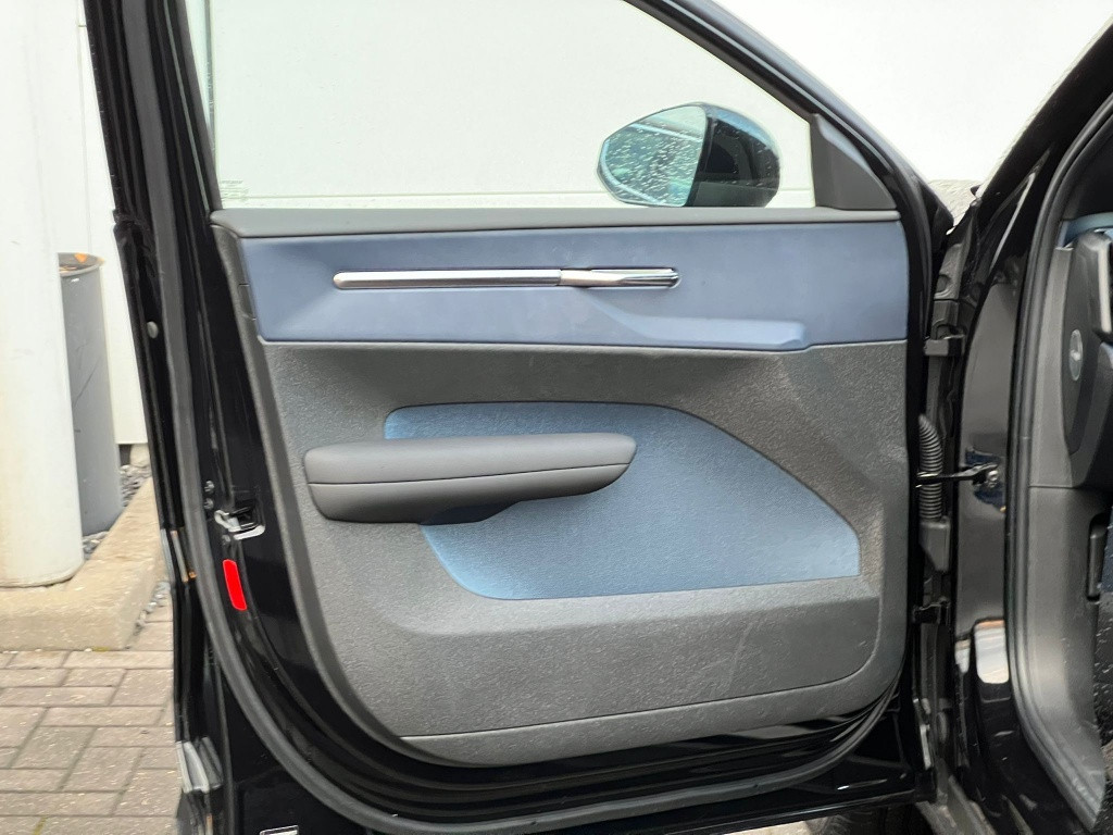 Volvo Ex30 extended range plus | nieuwprijs € 46.122