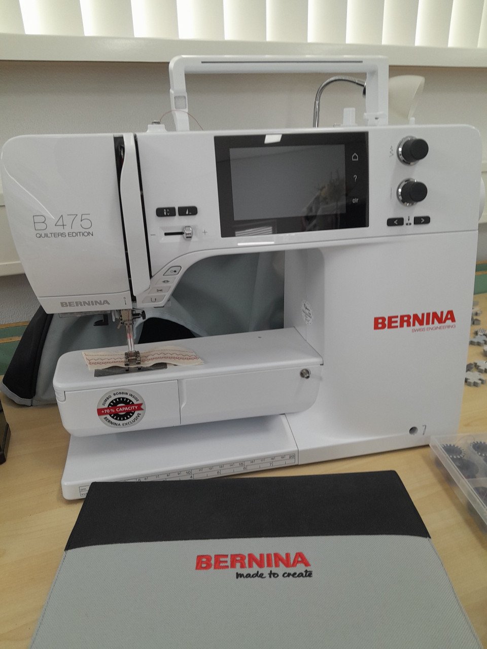 Bernina B475