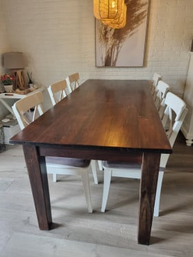Massief houten tafel 210x90x78cm